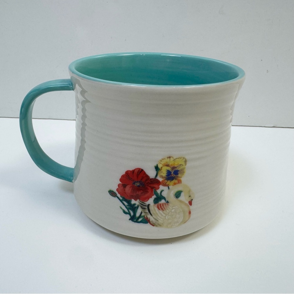Anthropologie Nathalie Lete B Monogram Mug
Floral Ceramic Blue White Coffee Cup - Picture 4 of 8